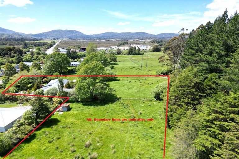 Photo of property in 406 Main Road, Kaiata, Greymouth, 7805