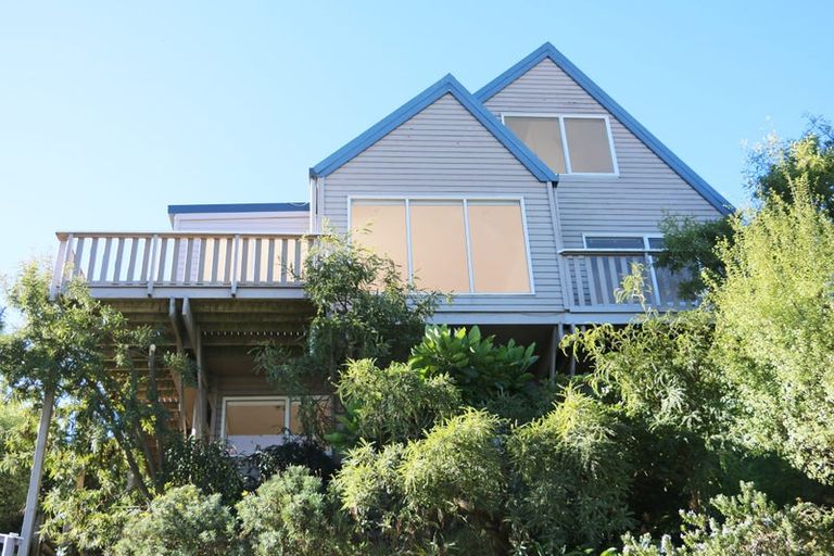 Photo of property in 10 Selwyn Parade, Lyttelton, 8082