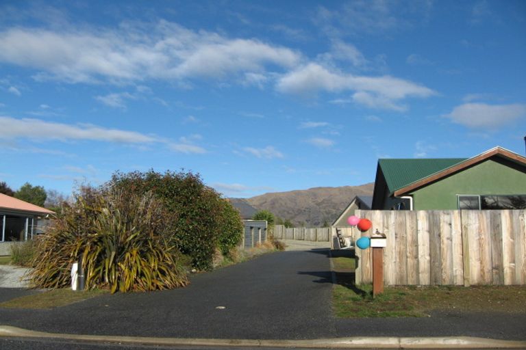Photo of property in 16 Glengyle Way, Wanaka, 9305