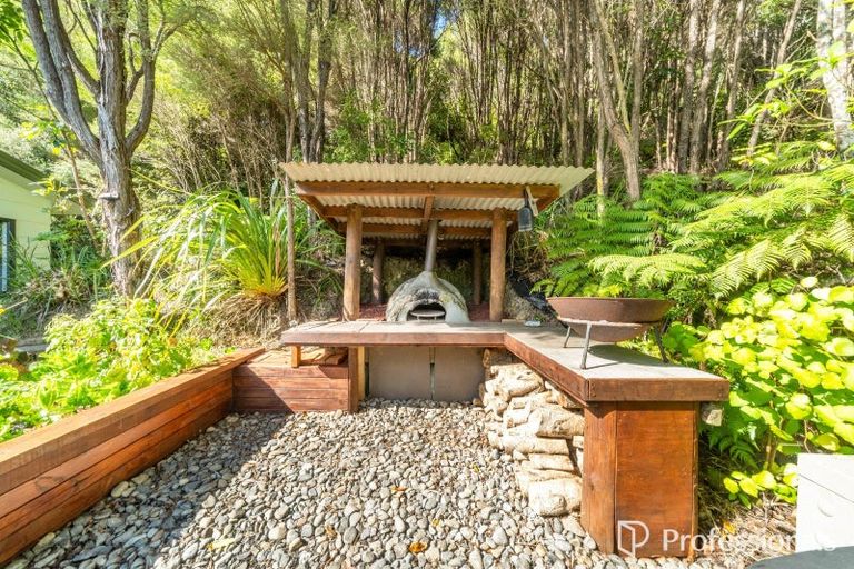 Photo of property in 2c Swainson Street, Naenae, Lower Hutt, 5011