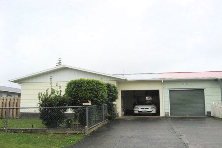 Photo of property in 2a Lockesley Place, Onerahi, Whangarei, 0110