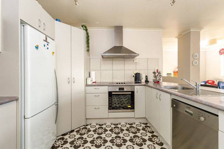 Photo of property in 240 Talbot Street, Geraldine, 7930