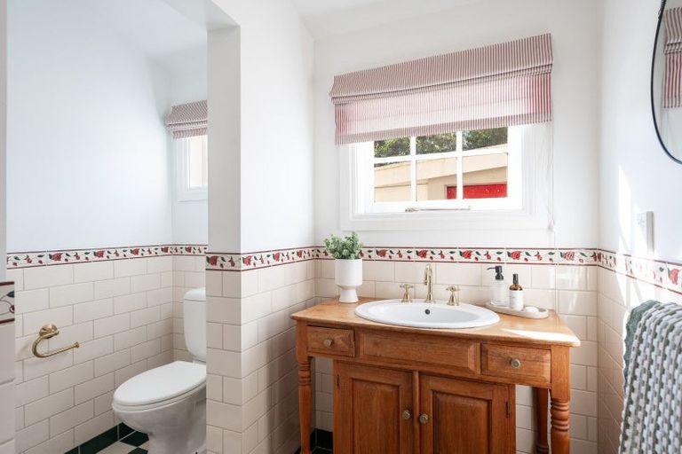 Photo of property in 49 Ellis Street, Brightwater, 7022