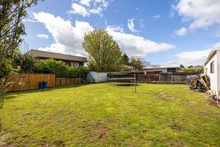 Photo of property in 10 Miranda Street, Stratford, 4332