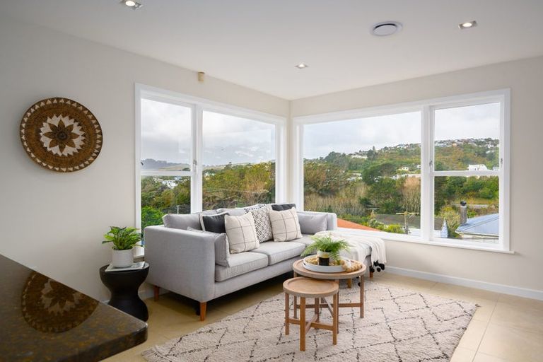 Photo of property in 11 Angell Street, Johnsonville, Wellington, 6037