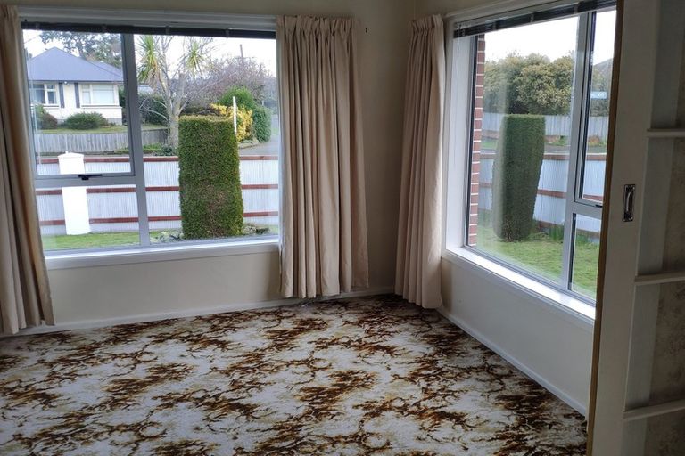Photo of property in 91 Kendal Avenue, Burnside, Christchurch, 8053