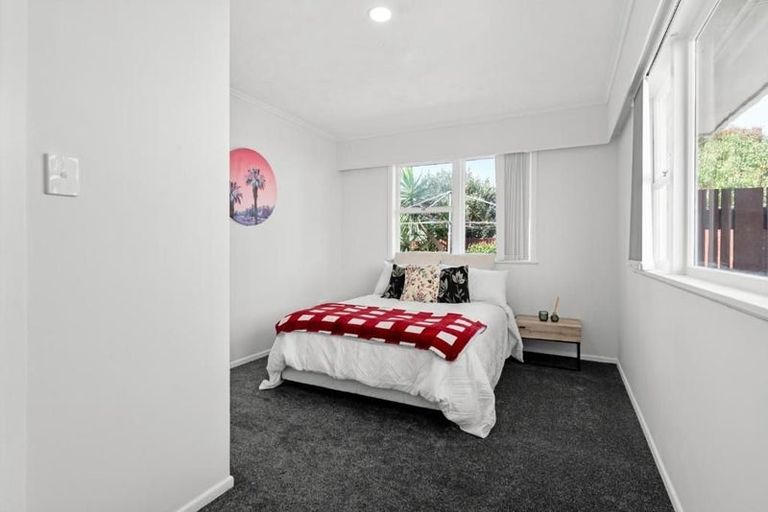 Photo of property in 11 Glenmary Place, Papatoetoe, Auckland, 2025