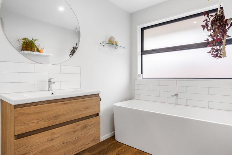 Photo of property in 82 Lady Isaac Drive, Rolleston, 7615