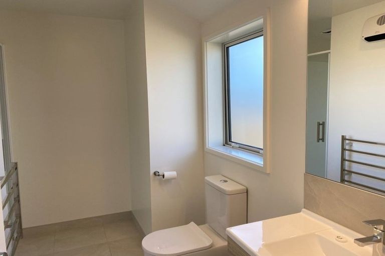 Photo of property in 28 Sabre Street, Papamoa Beach, Papamoa, 3118