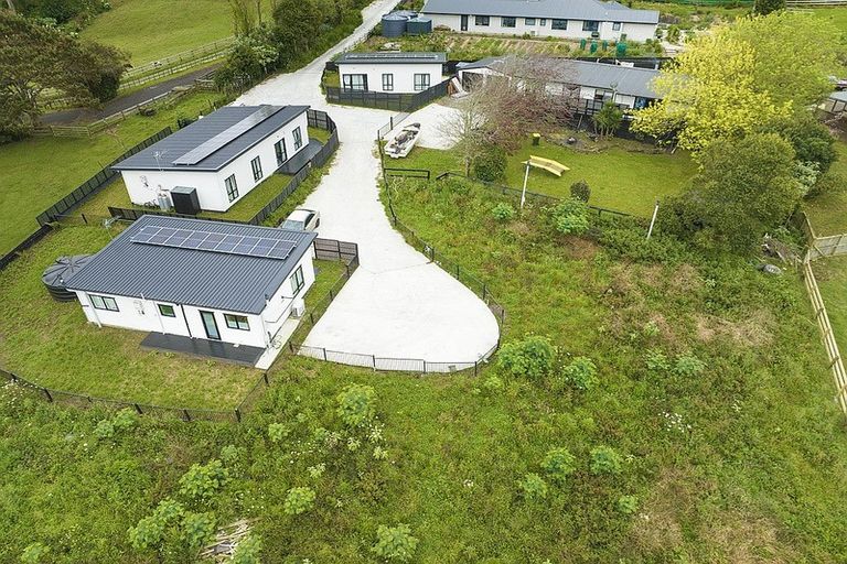 Photo of property in 31 Colombo Road, Waiuku, 2123