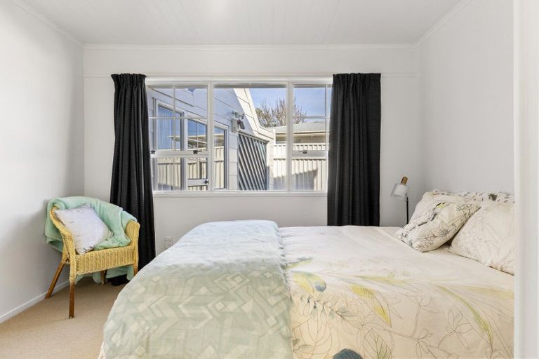Photo of property in 26 Aubrey Crescent, Rainbow Point, Taupo, 3330