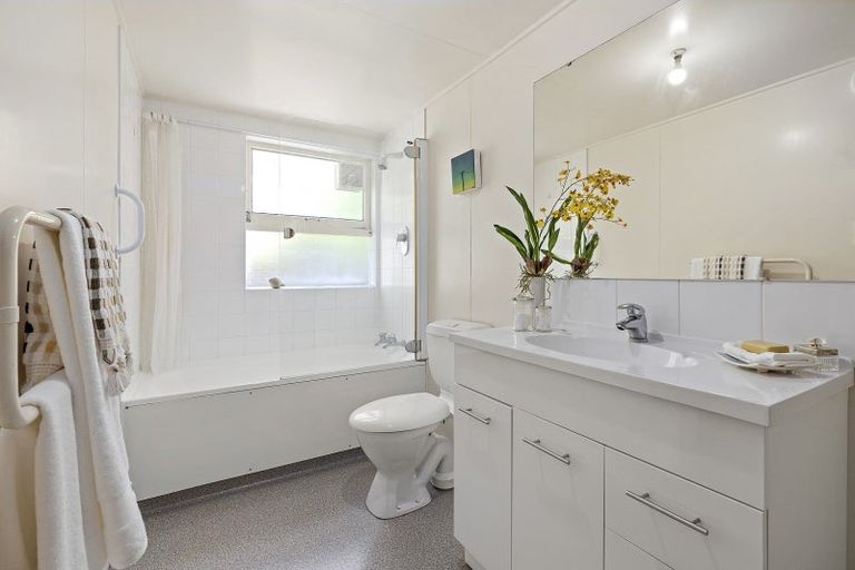 Photo of property in 24u3 Patanga Crescent, Thorndon, Wellington, 6011