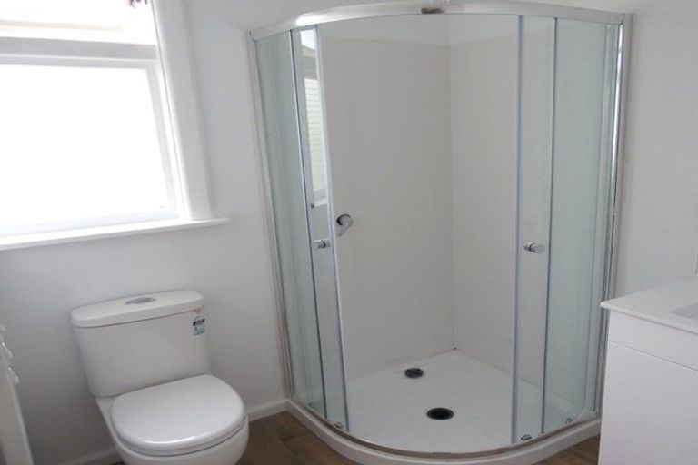 Photo of property in 164 Blighs Road, Strowan, Christchurch, 8052