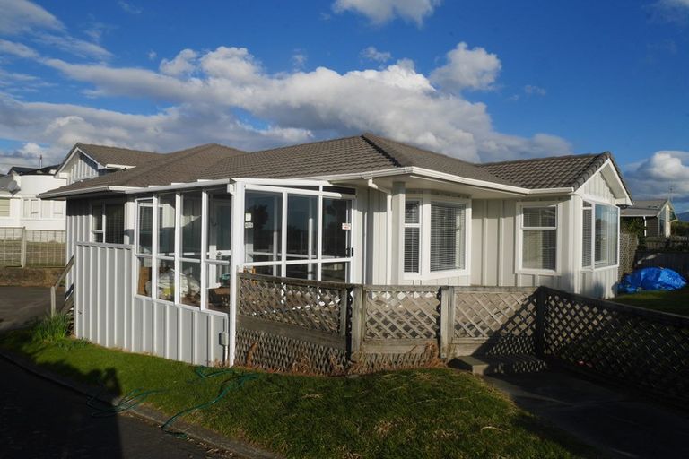 Photo of property in 89a Marine Parade, Paraparaumu Beach, Paraparaumu, 5032