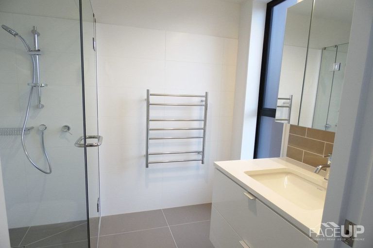 Photo of property in 21 Nevill Road, Hobsonville, Auckland, 0616