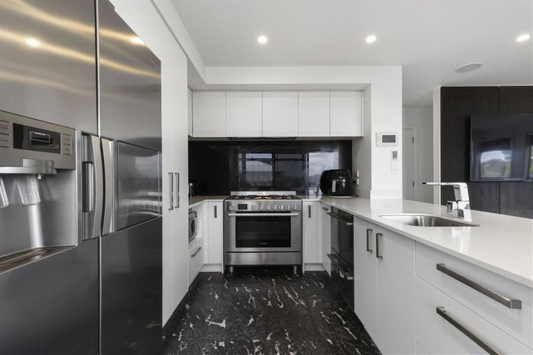 Photo of property in 17u5 Manning Street, Hamilton Central, Hamilton, 3204