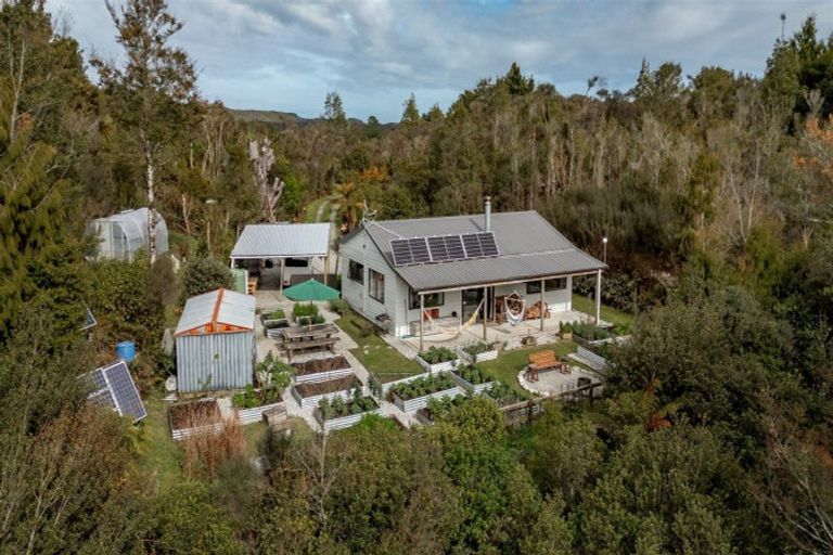 Photo of property in 167 Darkies Terrace Road, Charleston, Cape Foulwind, 7892