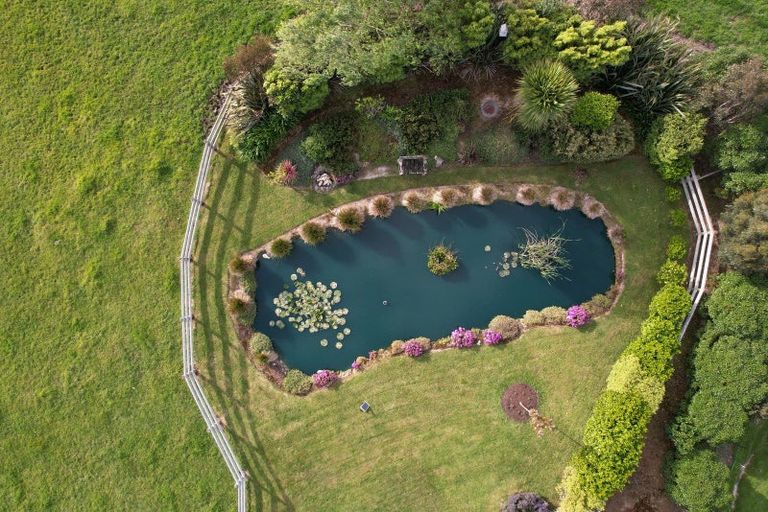 Photo of property in 67 Albert Road, Tokomaru, Palmerston North, 4474