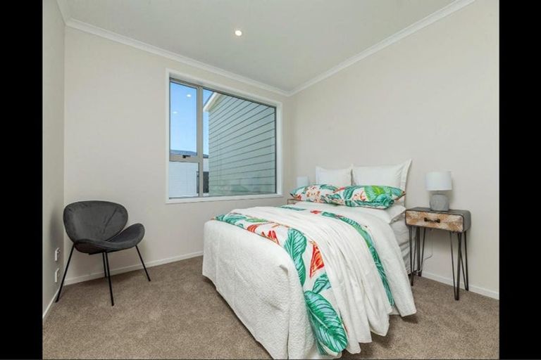 Photo of property in 1 Rangihina Road, Hobsonville, Auckland, 0616