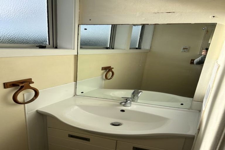 Photo of property in 1-4/193 The Esplanade, Petone, Lower Hutt, 5012