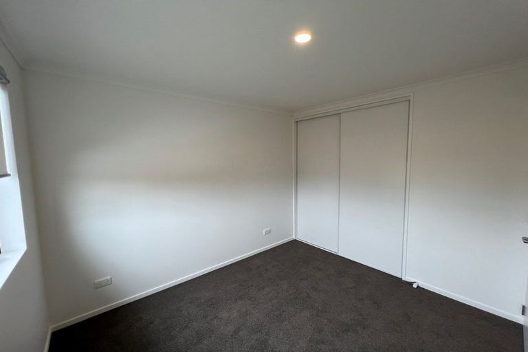 Photo of property in 143 Bucklands Beach Road, Bucklands Beach, Auckland, 2012