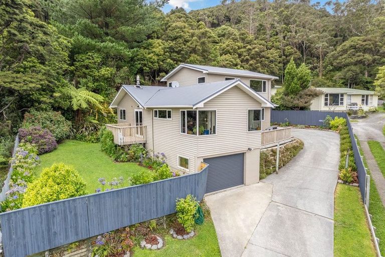 Photo of property in 3 Karaka Street, Wainuiomata, Lower Hutt, 5014