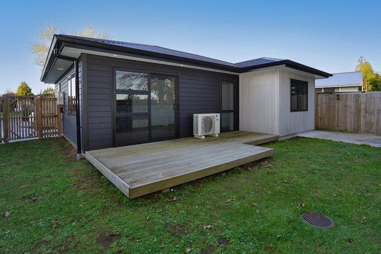 Photo of property in 59u4 Oakfield Crescent, Pukete, Hamilton, 3200