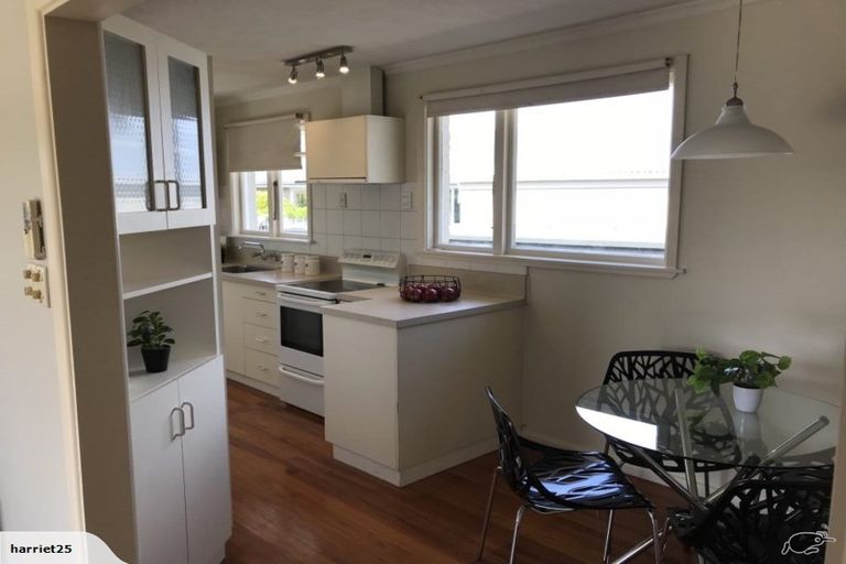 Photo of property in 7 Bygrave Place, Bishopdale, Christchurch, 8053