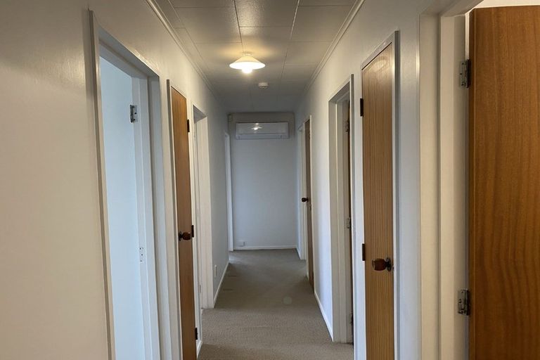 Photo of property in 85 Martin Road, Paraparaumu Beach, Paraparaumu, 5032