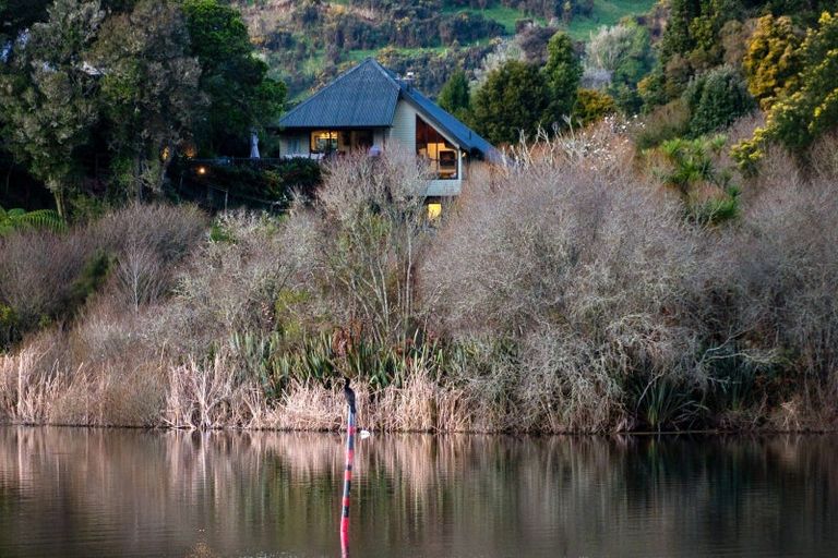 Photo of property in 135 Okere Road, Okere Falls, Rotorua, 3074