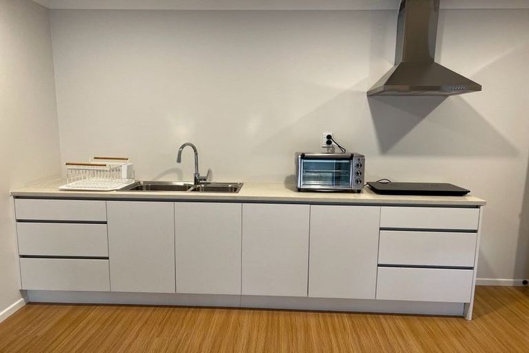 Photo of property in 16a Dalmeny Close, Murrays Bay, Auckland, 0630