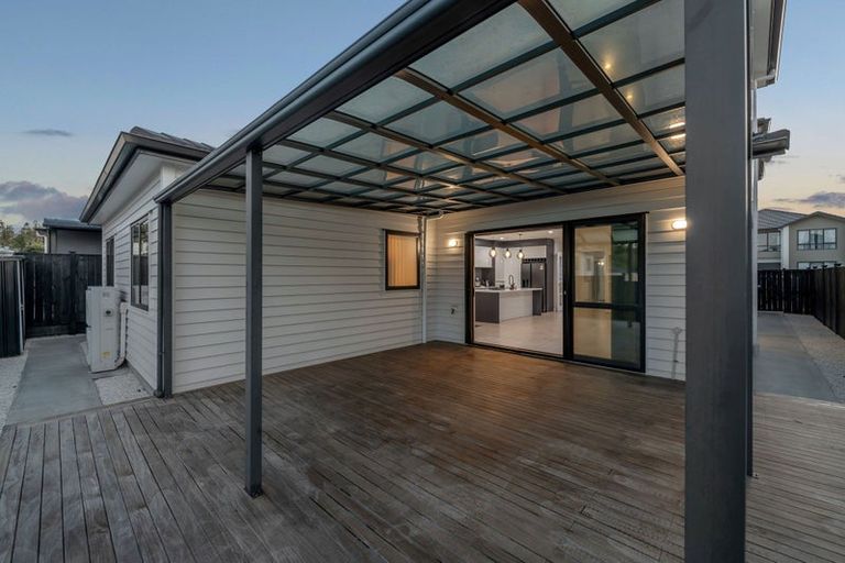 Photo of property in 19 Dungloe Avenue, Flat Bush, Auckland, 2019