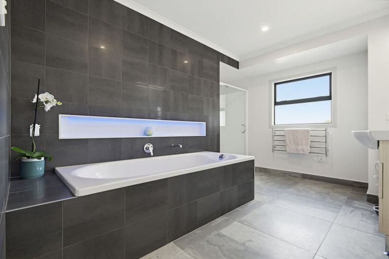 Photo of property in 69 Waipipi Wharf Road, Pollok, Waiuku, 2683