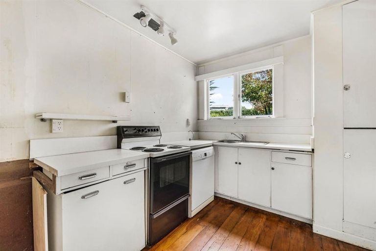 Photo of property in 7a Audrey Road, Takapuna, Auckland, 0620