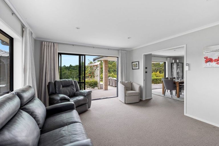 Photo of property in 7 Pebble Brook Road, Waitoki, Silverdale, 0994