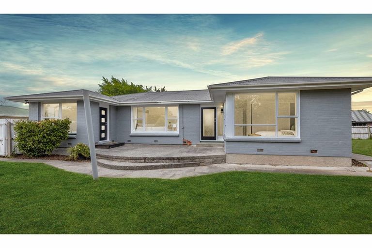 Photo of property in 16b Opal Place, Casebrook, Christchurch, 8051