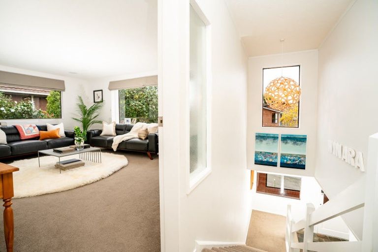 Photo of property in 80 Amapur Drive, Khandallah, Wellington, 6035