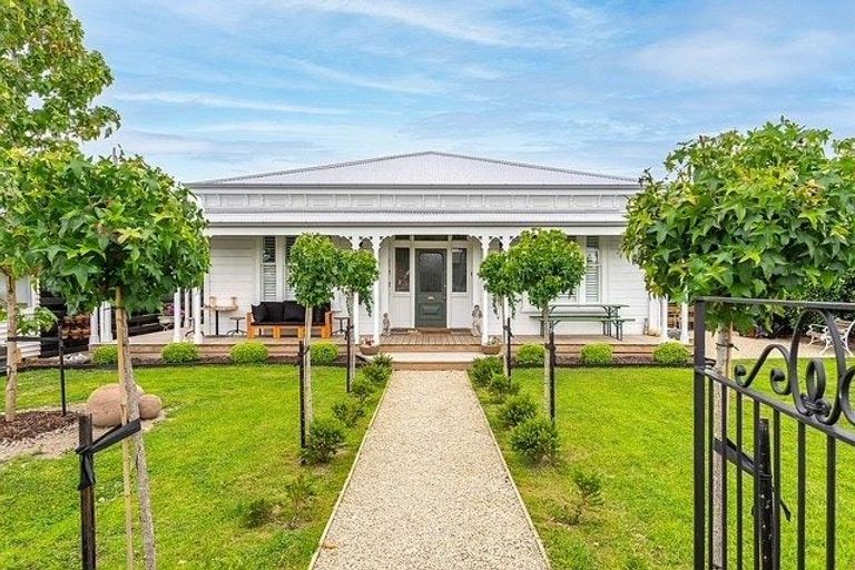 Photo of property in 16-18 Worksop Road, Masterton, 5810