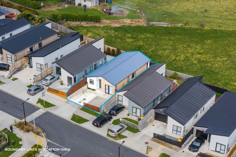 Photo of property in 30 Morus Road, Massey, Auckland, 0614