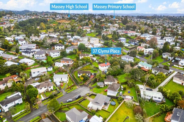 Photo of property in 37 Clyma Place, Massey, Auckland, 0614