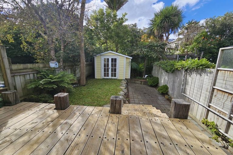 Photo of property in 33-35 Coromandel Street, Newtown, Wellington, 6021