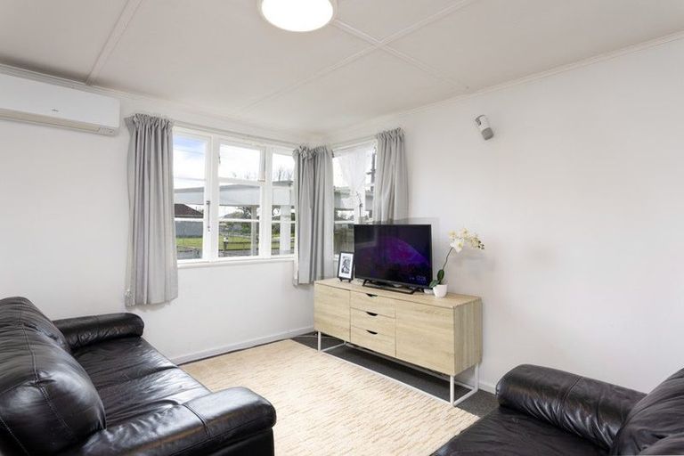 Photo of property in 43 Semple Street, Huntly, 3700