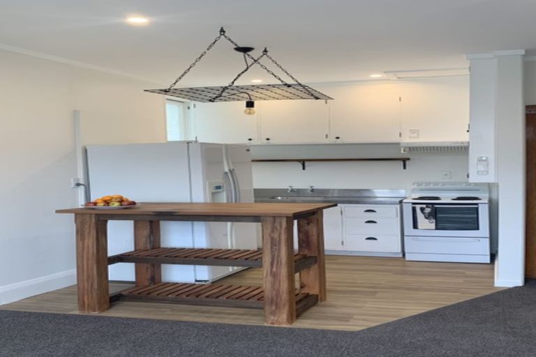 Photo of property in 313 Adelaide Road, Newtown, Wellington, 6021