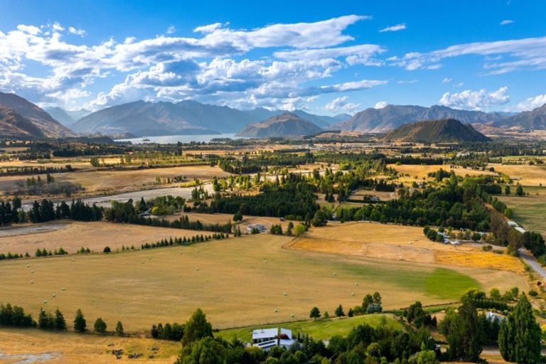 Photo of property in 182 Faulks Road, Wanaka, 9382