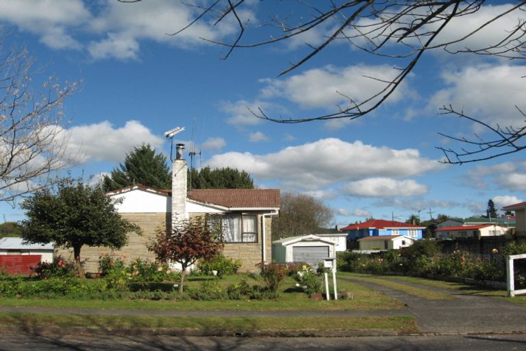 Photo of property in 12 Marr Place, Tokoroa, 3420