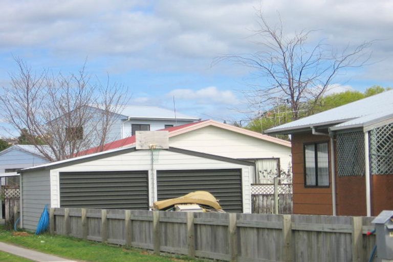 Photo of property in 17a Solomon Street, Brookfield, Tauranga, 3110