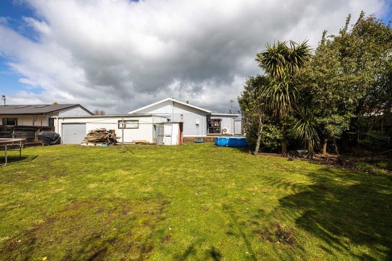 Photo of property in 10 Miranda Street, Stratford, 4332