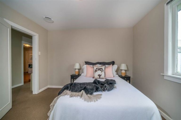 Photo of property in 2/27 Devonport Lane, St Albans, Christchurch, 8014