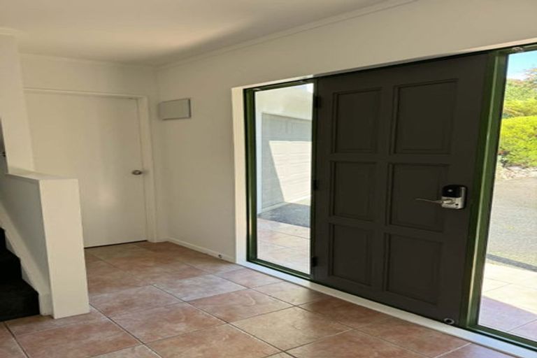 Photo of property in 66 Tawavale Street, Pukehangi, Rotorua, 3015