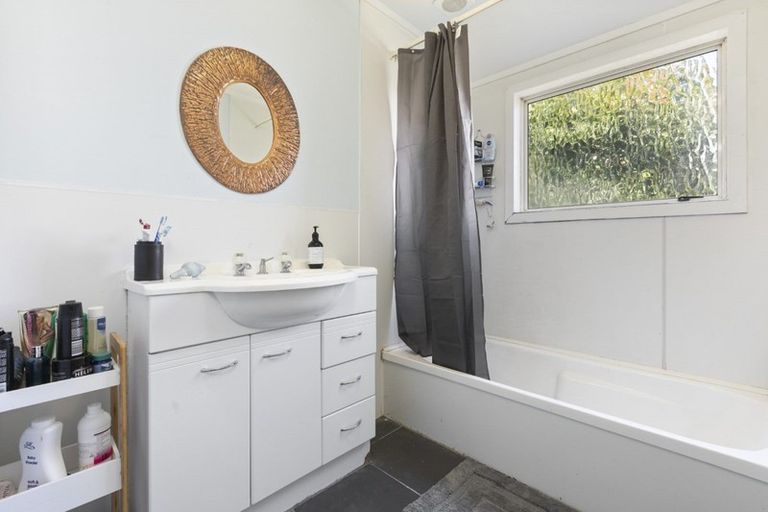 Photo of property in 49 Langstone Street, Welcome Bay, Tauranga, 3112